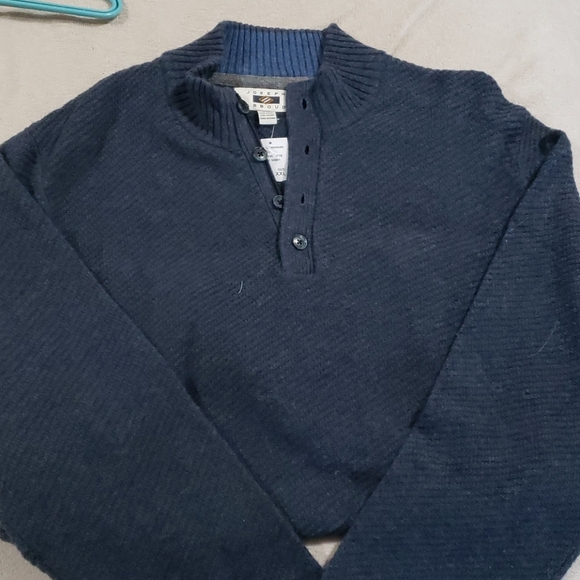 Mens Soft Sweater - Picture 2 of 2
